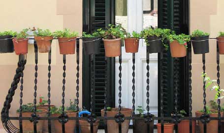 balconies, barcelona balconies, soul, wrought iron, pictures of barcelona