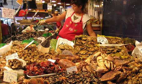 la boqueria, la boqueria barcelona, las ramblas, market, food in barcelona