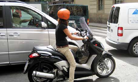 Moto woman, woman on motorcycle barcelona, motos, scooter, pictures of barcelona